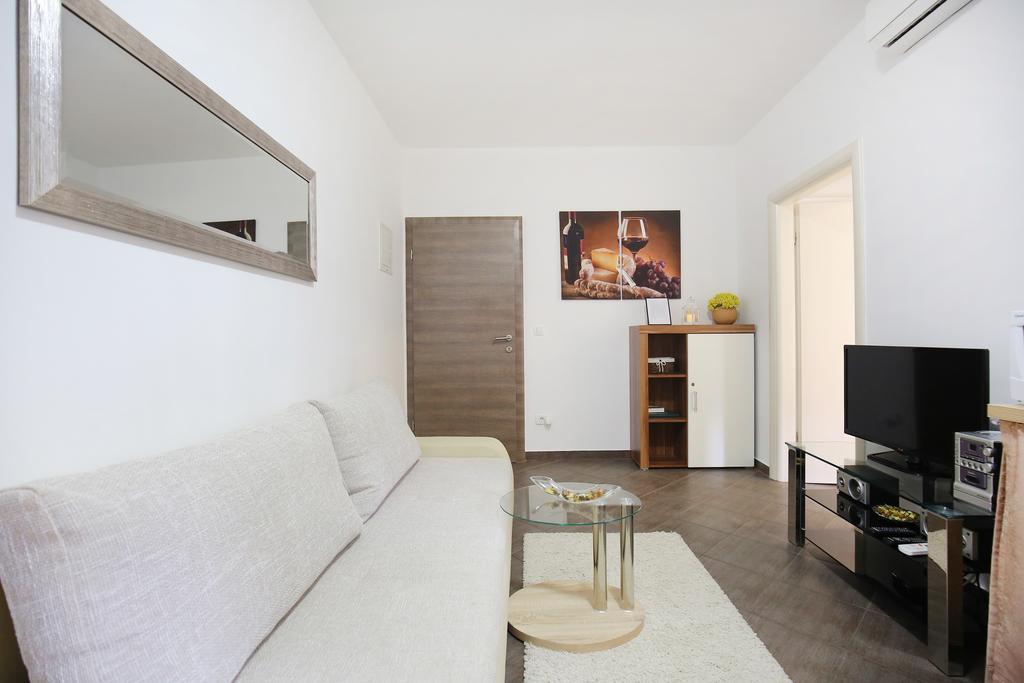 Allegro Exclusive Suites Old Town Center Zadar Ngoại thất bức ảnh