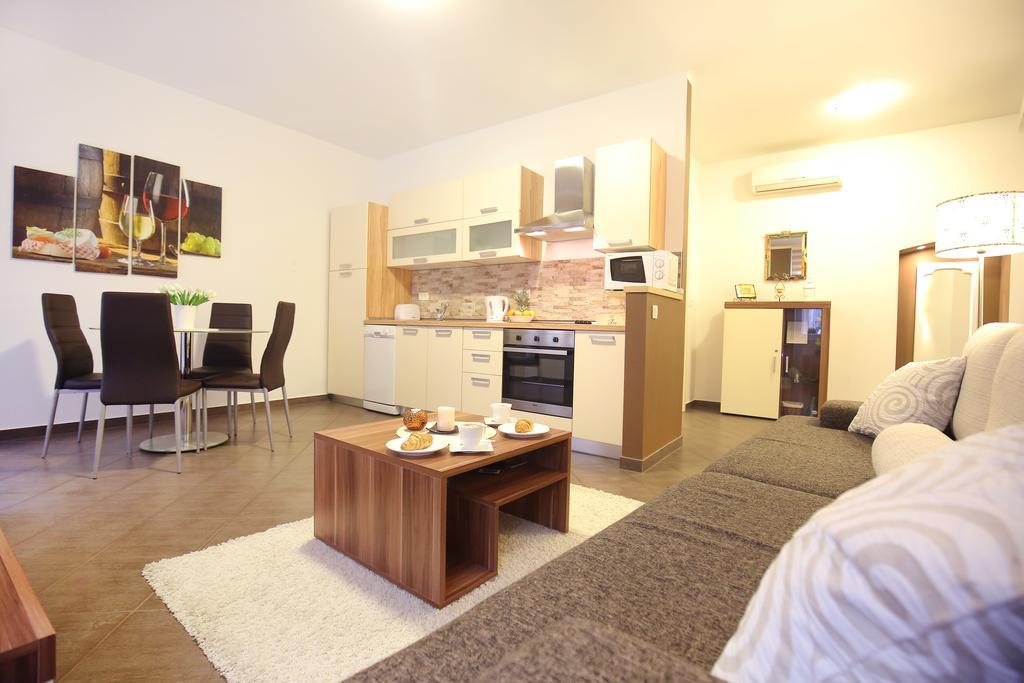 Allegro Exclusive Suites Old Town Center Zadar Ngoại thất bức ảnh