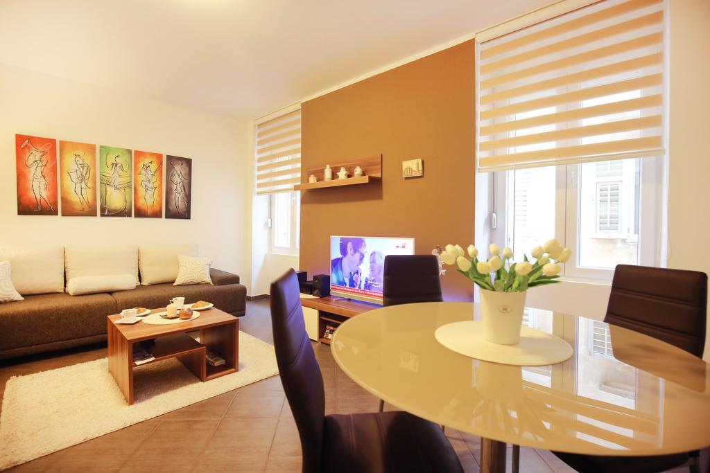 Allegro Exclusive Suites Old Town Center Zadar Ngoại thất bức ảnh