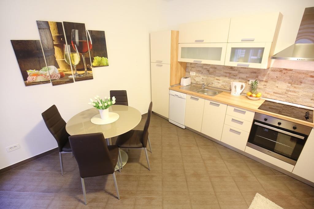 Allegro Exclusive Suites Old Town Center Zadar Ngoại thất bức ảnh