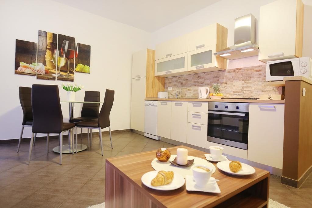 Allegro Exclusive Suites Old Town Center Zadar Ngoại thất bức ảnh