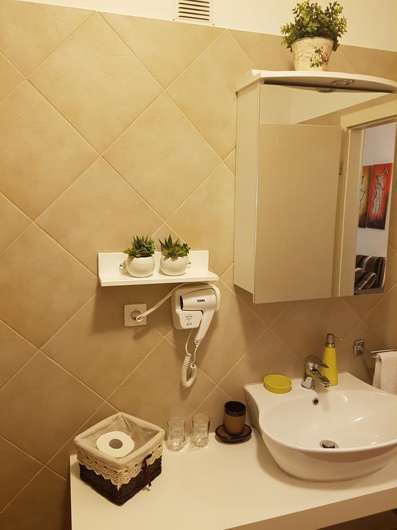 Allegro Exclusive Suites Old Town Center Zadar Ngoại thất bức ảnh